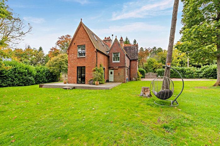 4 Bedroom Detached House For Sale In Fryland Lane, Wineham, Henfield, West Sussex, BN5