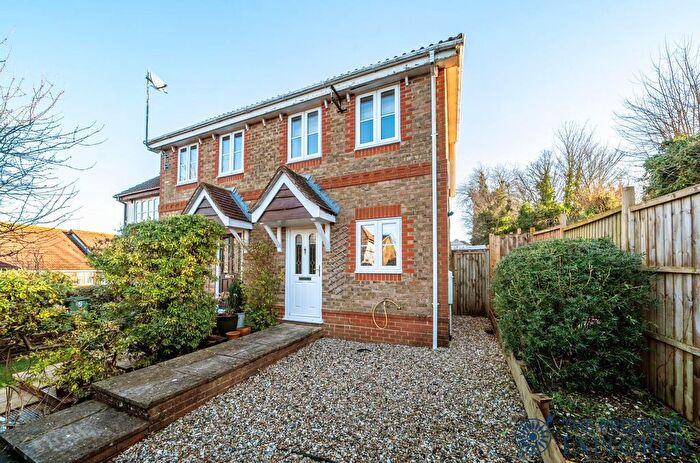 2 Bedroom End Of Terrace House For Sale In St. Marys Road, Kingsclere, Newbury, RG20