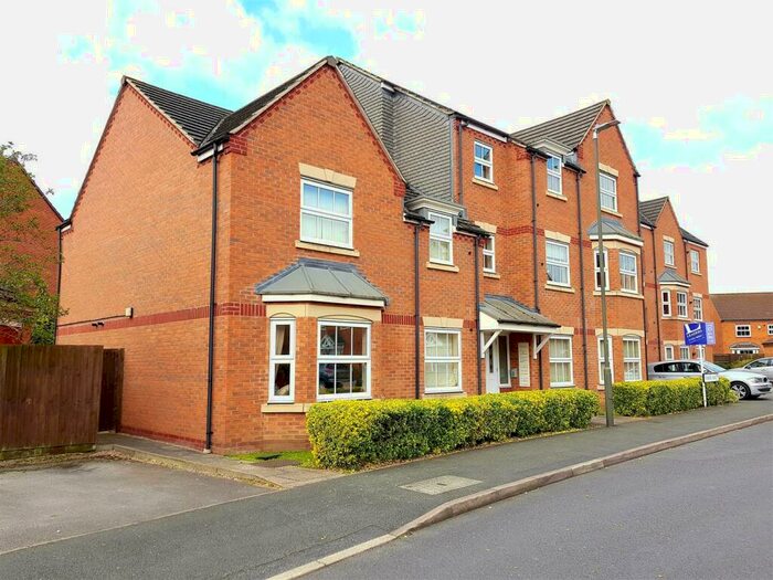 2 Bedroom Apartment To Rent In Thames Way, Hilton, DE65