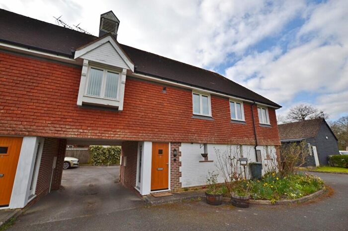 2 Bedroom Apartment For Sale In Bramley Close, Kirdford, RH14
