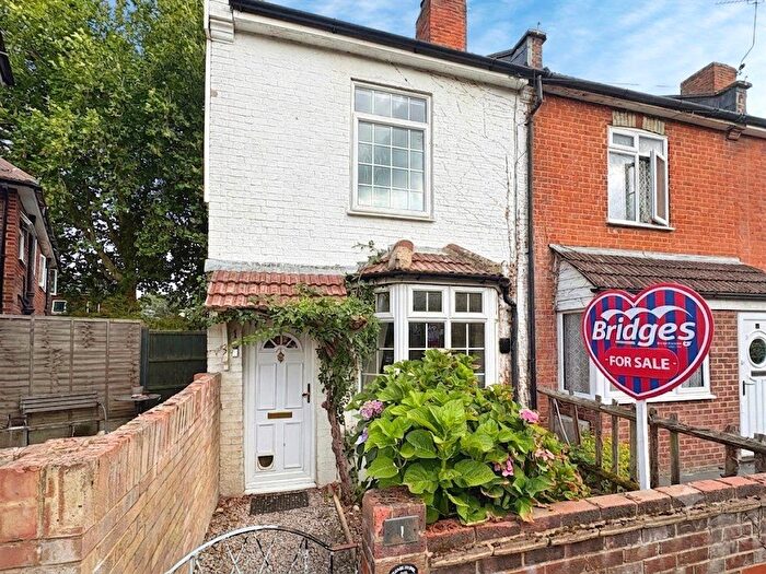 2 Bedroom End Of Terrace House For Sale In Pembury Place, Aldershot, Hampshire, GU12