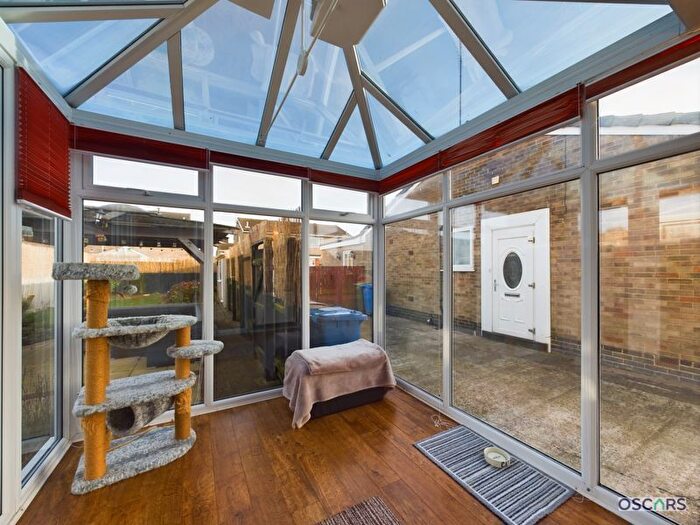 2 Bedroom Semi-Detached Bungalow For Sale In Haven Garth, Hedon, Hull, HU12