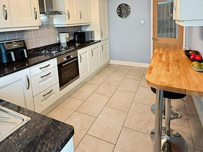 4 Bedroom Detached House For Sale In Smore Slade Hills, Oadby, LE2