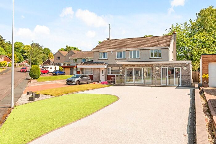 4 Bedroom Semi-Detached House For Sale In Polmont Park, Polmont., FK2