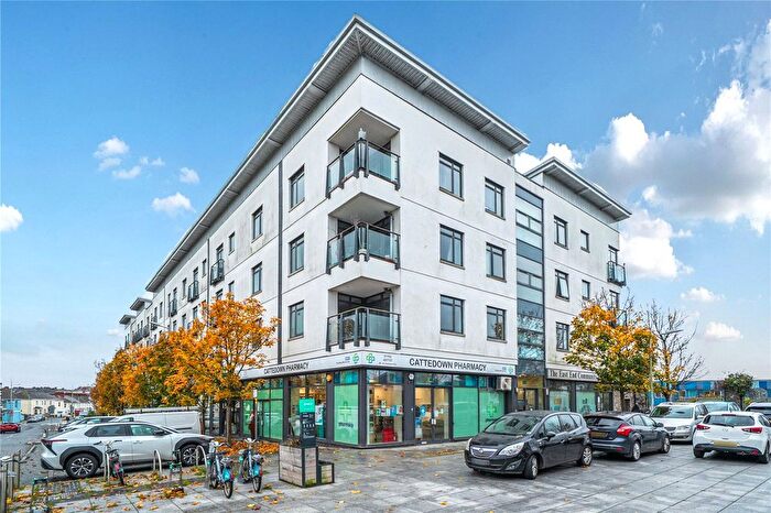 2 Bedroom Detached House For Sale In Cattedown Road, Plymouth, Devon, PL4