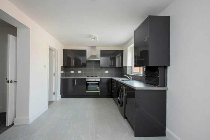 4 Bedroom Terraced House To Rent In Brook Road, London, NW2