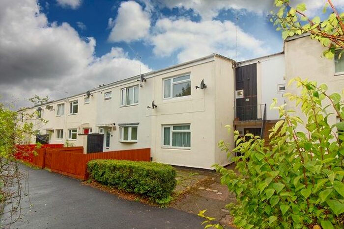 1 Bedroom Maisonette To Rent In Goring Stantonbury Milton Keynes, Milton Keynes, MK1