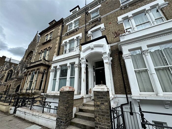 2 Bedroom Flat To Rent In Holland Road, London, W14