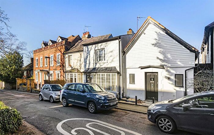 1 Bedroom Terraced House To Rent In Crown Street, Harrow-On-The-Hill, Harrow, HA2