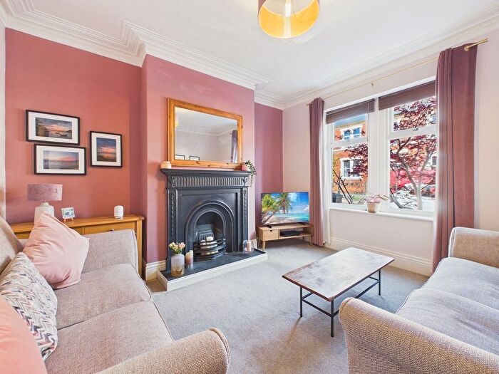 3 Bedroom Terraced House For Sale In Eastbourne Avenue, Gateshead, NE8