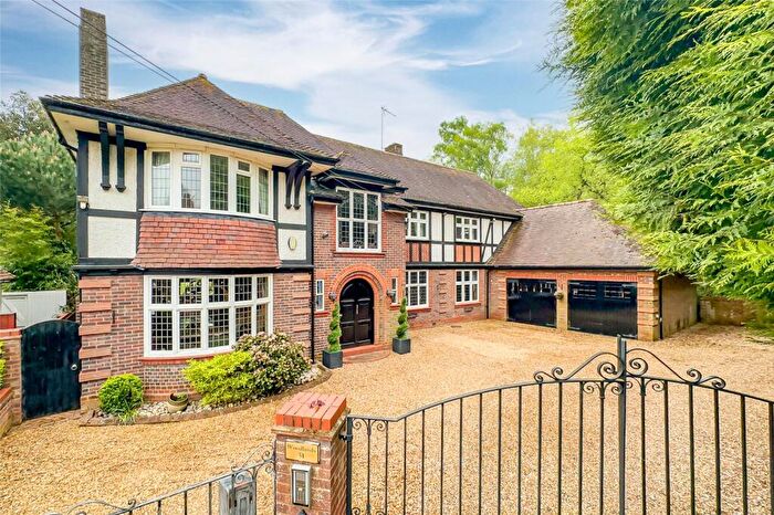 5 Bedroom Detached House For Sale In Ludlow Avenue, Luton, Beds, LU1
