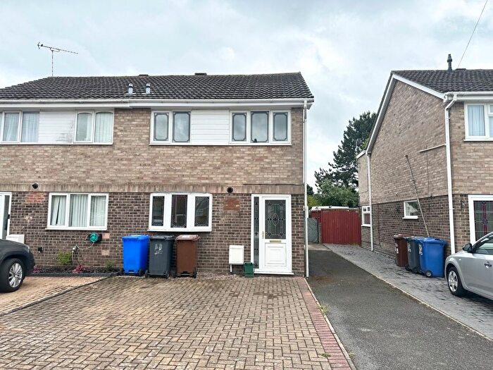 3 Bedroom Semi Detached House To Rent In Harwood Avenue, Branston, Burton-On-Trent, Staffordshire, DE14