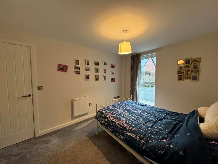 1 Bedroom Flat For Sale In Barlow Moor Road, Chorlton, M21