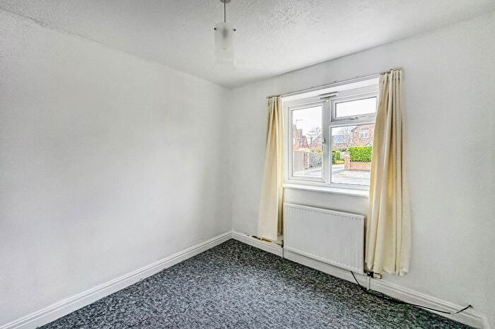 2 Bedroom Flat For Sale In Crowther Court Crowther Way, Swanland, North Ferriby, HU14