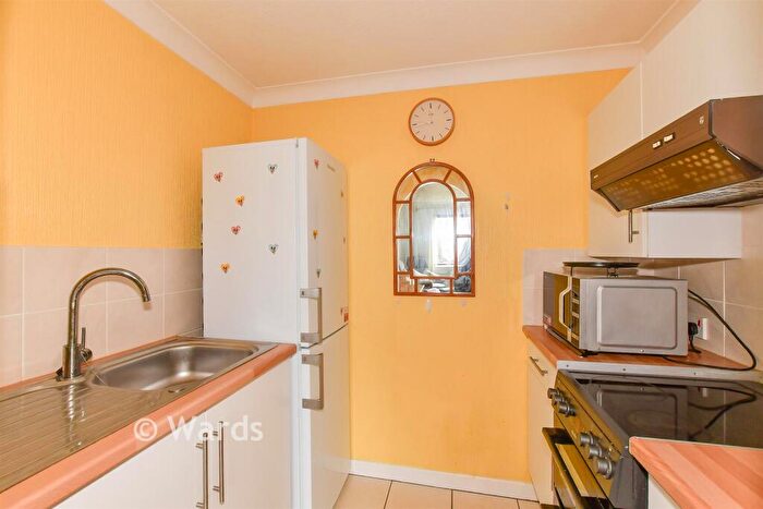 1 Bedroom Apartment For Sale In High Street, Herne Bay, Kent, CT6