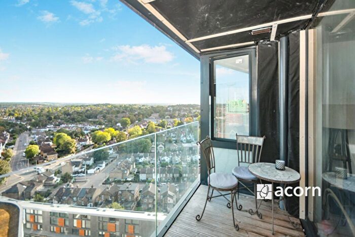 1 Bedroom Flat To Rent In St Marks Square Bromley, BR2