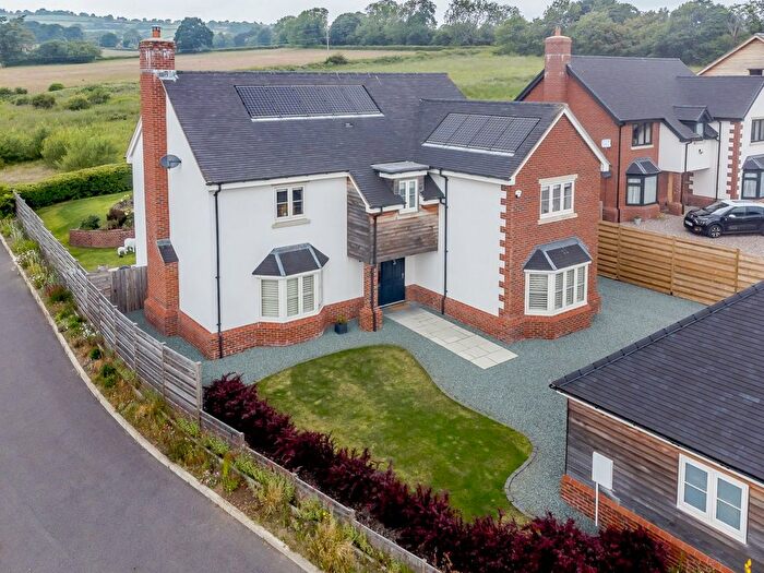 5 Bedroom Detached House For Sale In The Leys, Bishops Castle, Shropshire, SY9