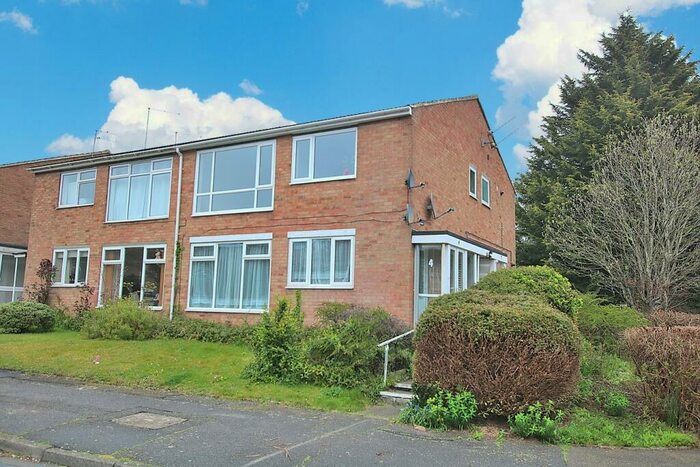 2 Bedroom Maisonette To Rent In Conifer Rise, Westone, Northampton, NN3