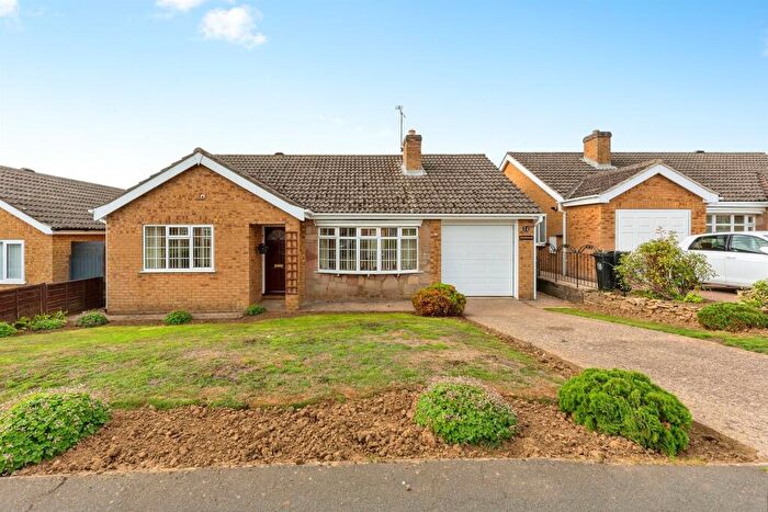 3 Bedroom Detached Bungalow For Sale In Winchester Road, Grantham, NG31