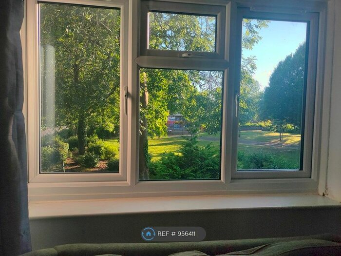 1 Bedroom Flat To Rent In Farrell Street, Warrington, WA1