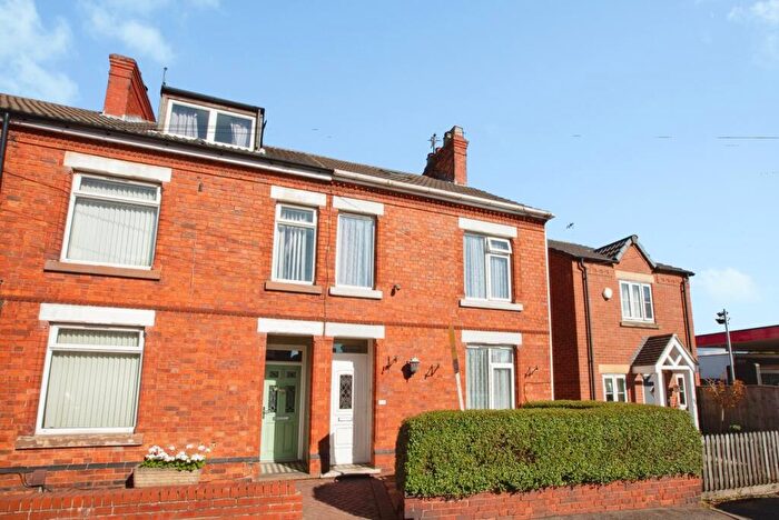 3 Bedroom End Of Terrace House For Sale In Eastfield Side, Sutton-in-Ashfield, Nottinghamshire, NG17