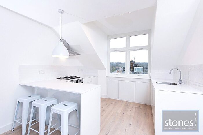 2 Bedroom Flat To Rent In South Hill Park Gardens, London, NW3