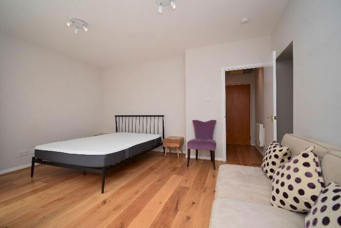 Studio To Rent In Metro Central Heights, Elephant And Castle, London, SE1