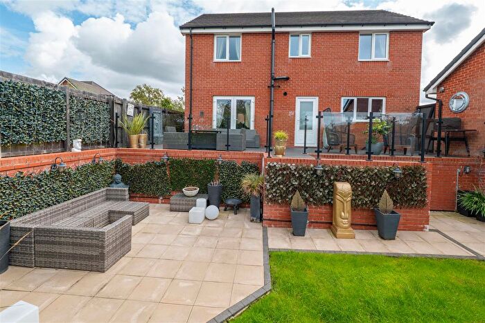 4 Bedroom Detached House For Sale In Goldfinch Drive, Clifton, Preston, PR4