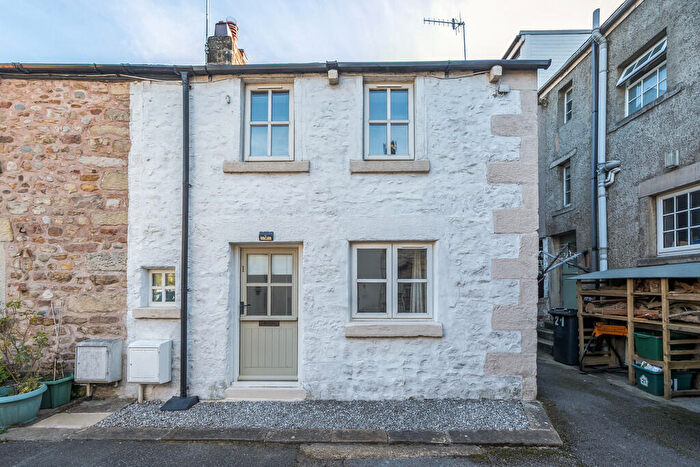 2 Bedroom Cottage For Sale In Victoria Place, Halton, Lancaster, LA2