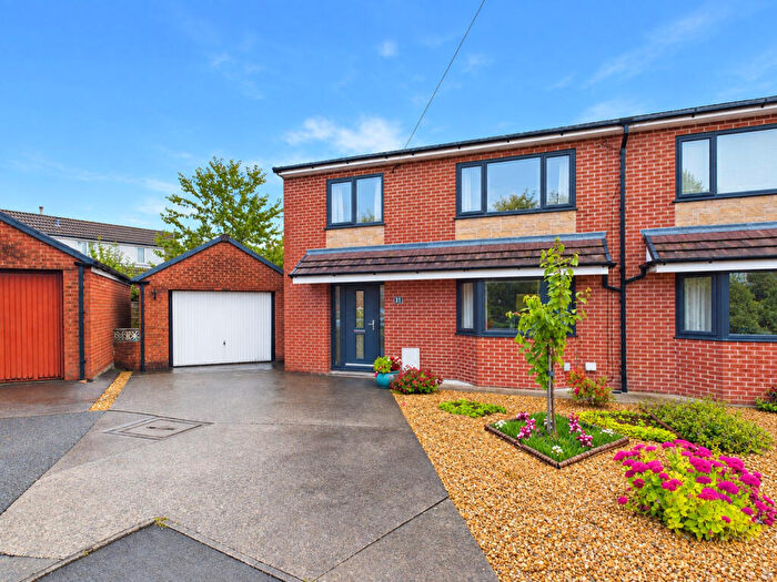 4 Bedroom Semi Detached House For Sale In Hacking Drive, Longridge, PR3