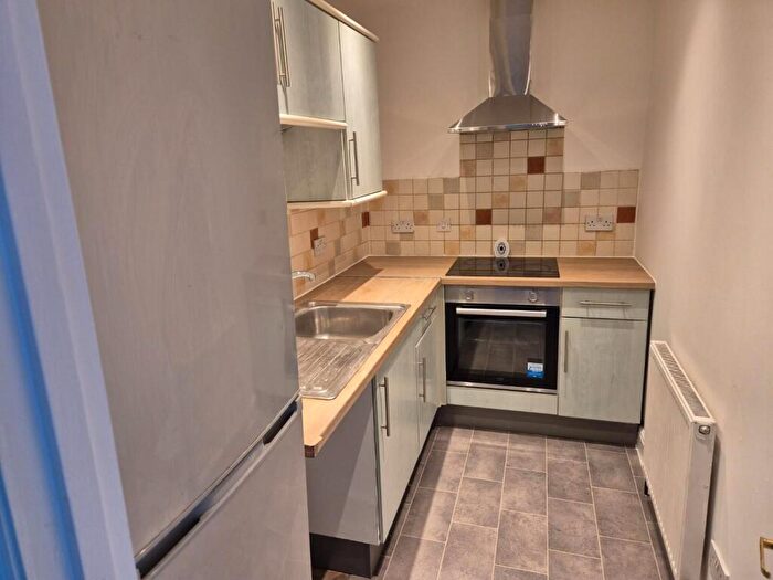 2 Bedroom Flat To Rent In Southmead Road, Westbury-On-Trym, Bristol, BS10