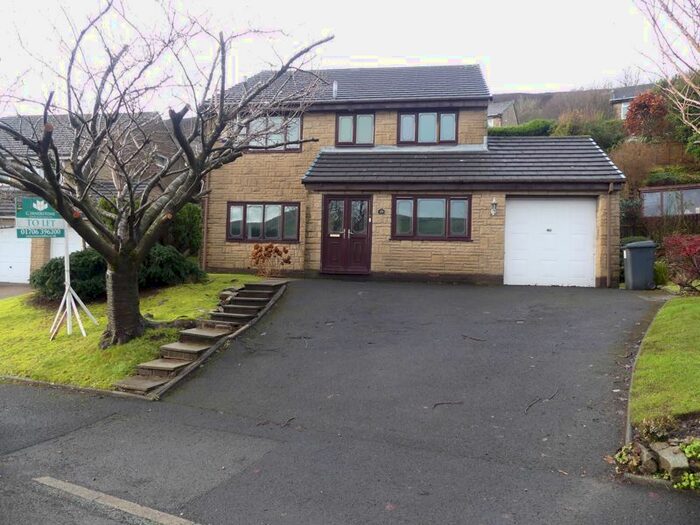 4 Bedroom Detached House To Rent In Dorset Avenue, Diggle, Oldham, OL3