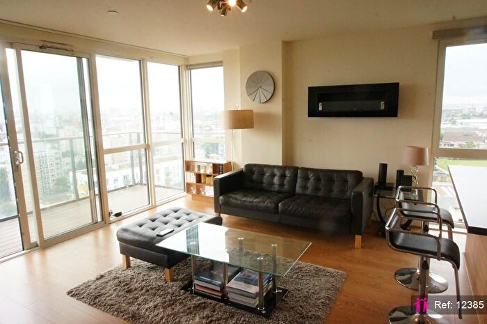2 Bedroom Apartment To Rent In Hay Currie Street, London, E14