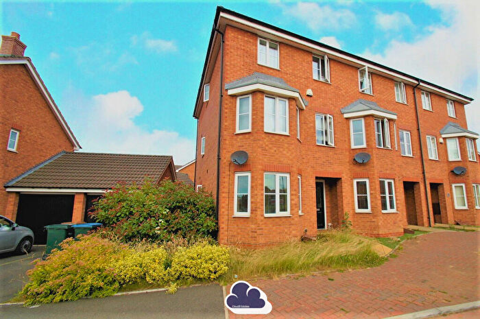 4 Bedroom End Of Terrace House To Rent In Shropshire Drive, Coventry, CV3
