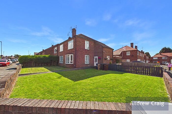 2 Bedroom Flat For Sale In Felton Avenue, Gosforth, NE3