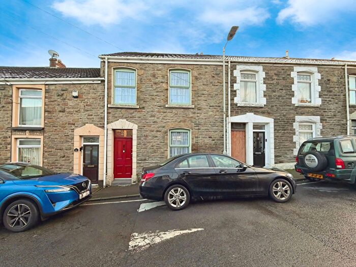 4 Bedroom Terraced House For Sale In Sydney Street, Brynhyfryd, Swansea, SA5