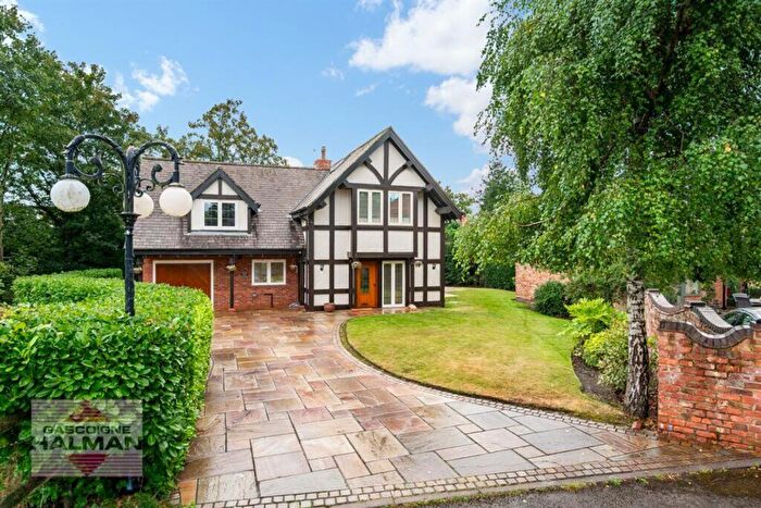 4 Bedroom Detached House For Sale In Altrincham Road, Wilmslow, SK9