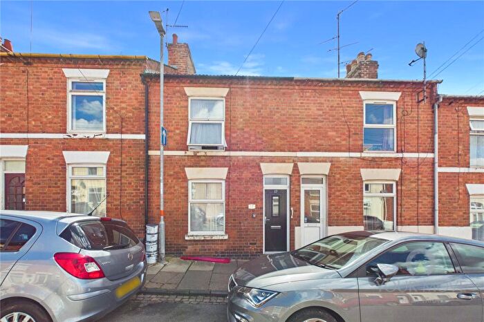 3 Bedroom Terraced House To Rent In Lower Hester Street, Northampton, Northamptonshire, NN2