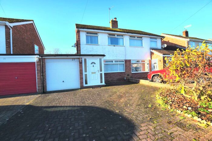 3 Bedroom Semi-Detached House To Rent In Chesterfield Road, Eastham, CH62
