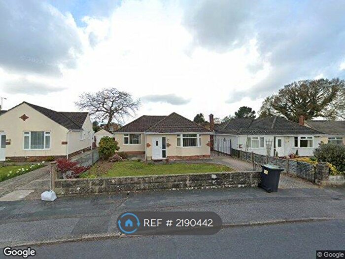 3 Bedroom Bungalow To Rent In Weldon Avenue, Bournemouth, BH11