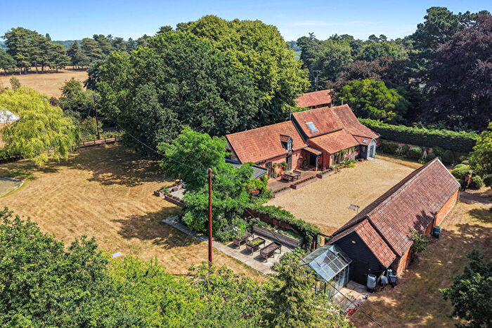 4 Bedroom Barn Conversion For Sale In Bushey Lane, Hollesley, IP12