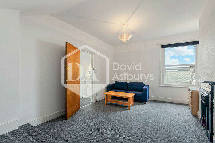 1 Bedroom Apartment To Rent In Rathcoole Gardens, Crouch End, London, N8