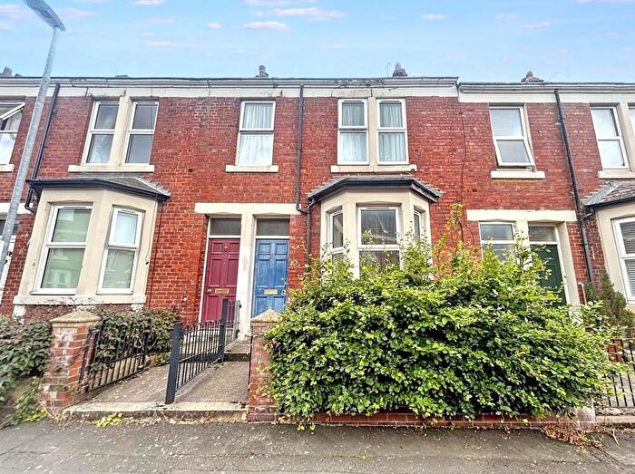 3 Bedroom Flat For Sale In Westbourne Avenue, Bensham, Gateshead, NE8