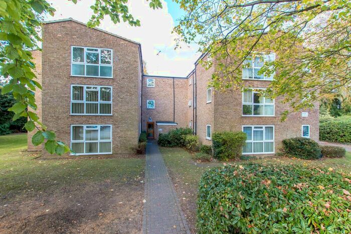 2 Bedroom Flat To Rent In Langwood, Langley Road, Watford, WD17
