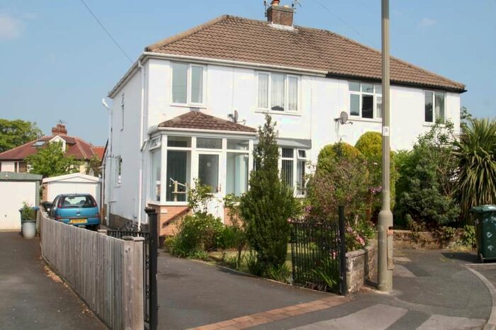 3 Bedroom Semi-Detached House To Rent In Grange Close, Ilkley LS29