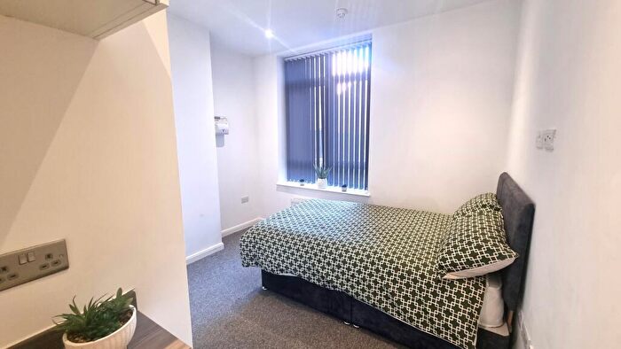 1 Bedroom House Of Multiple Occupation To Rent In Chorley Road, Swinton, M27