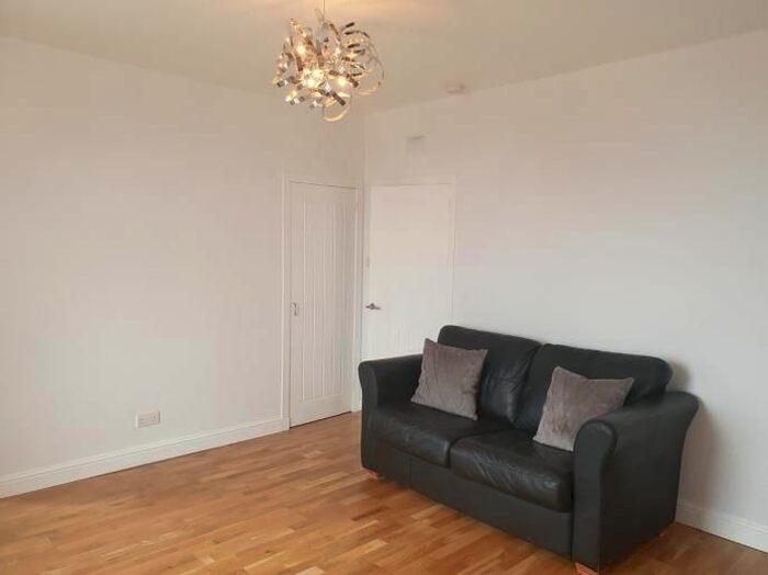 1 Bedroom Flat To Rent In Portland Street, Aberdeen, AB11
