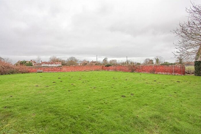 1 Bedroom Semi-Detached House To Rent In Lower Farm, Lower Radley, OX14