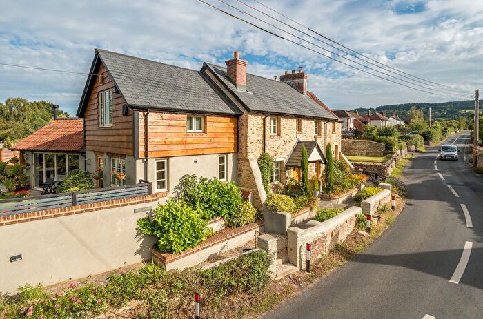 4 Bedroom Detached House For Sale In Blagdon Hill, Taunton, Somerset, TA3