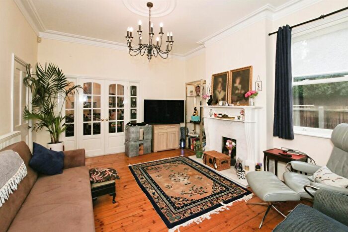 5 Bedroom Detached House For Sale In Elwyn Road, March, PE15